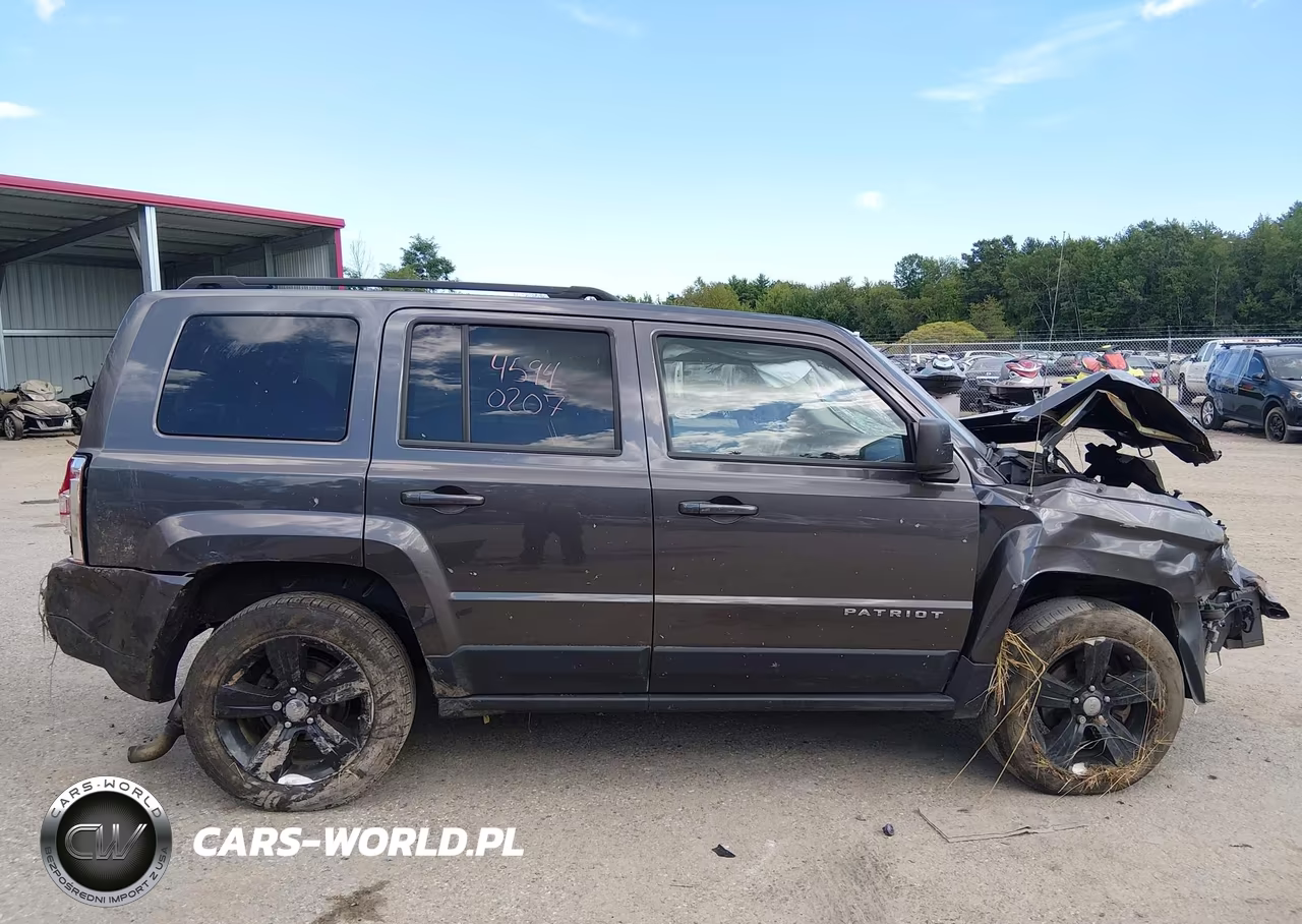 2016 Jeep Patriot Latitude VIN:1C4NJRFB8GD523124 - 14
