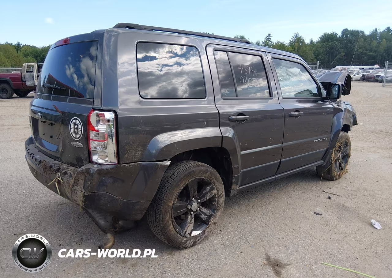 2016 Jeep Patriot Latitude VIN:1C4NJRFB8GD523124 - 4