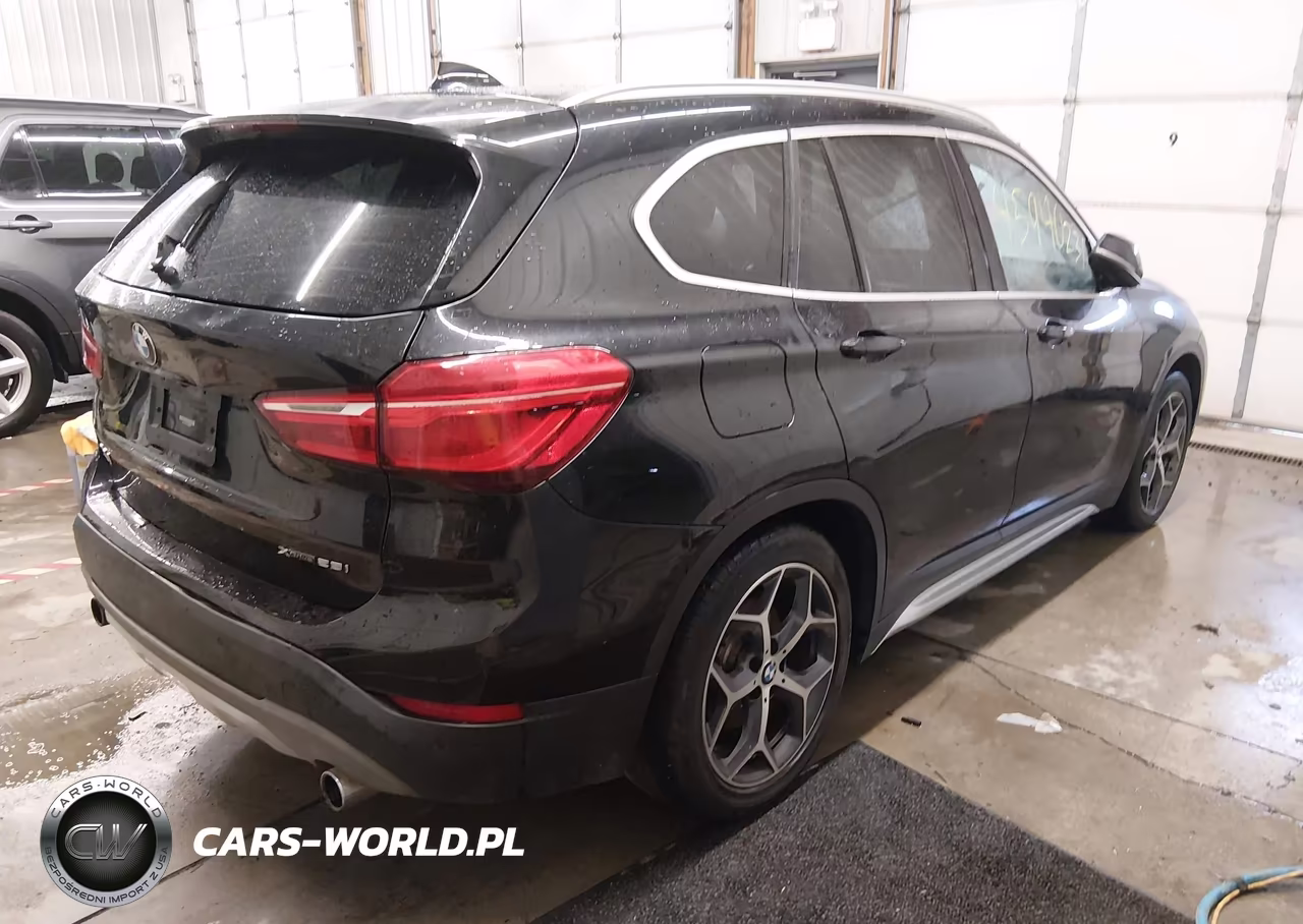 2019 BMW X1 xDrive28I VIN:WBXHT3C57K3H36735 - 4