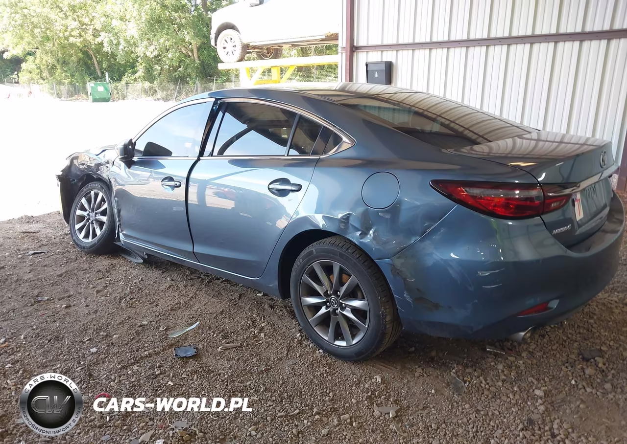 2018 Mazda Mazda6 Sport VIN:JM1GL1UM4J1322810 - 3