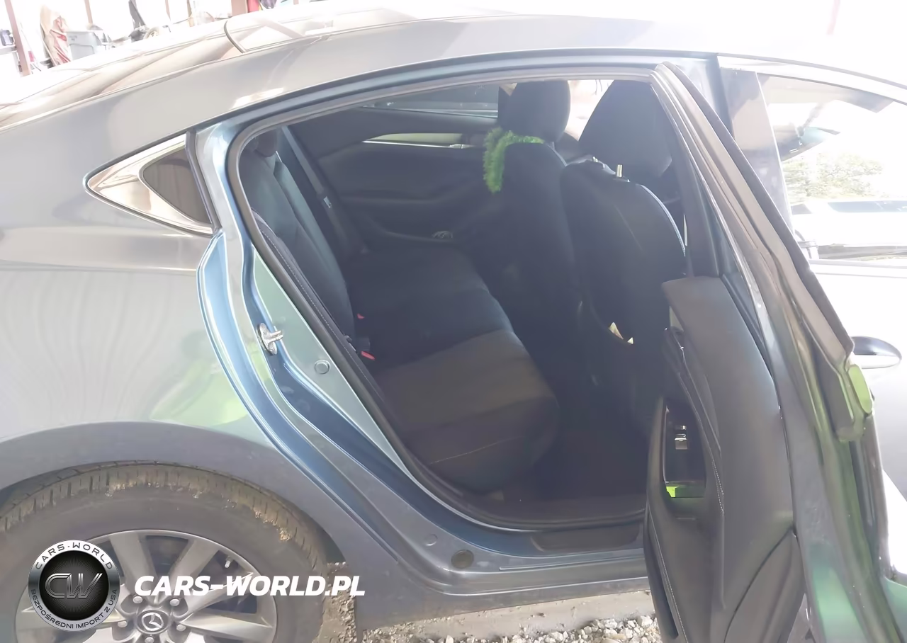 2018 Mazda Mazda6 Sport VIN:JM1GL1UM4J1322810 - 8