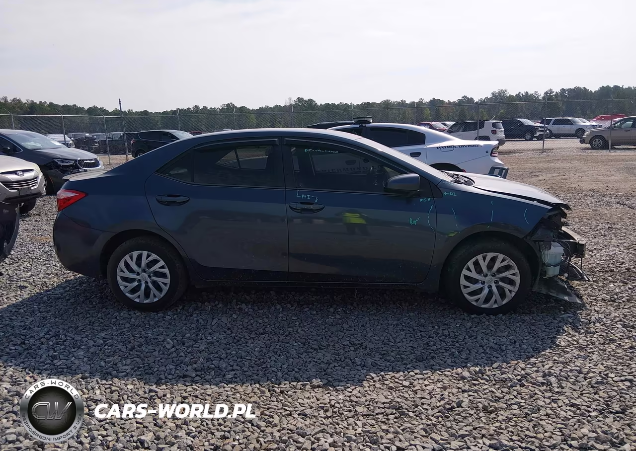 2019 Toyota Corolla Le VIN:5YFBURHE9KP873594 - 14