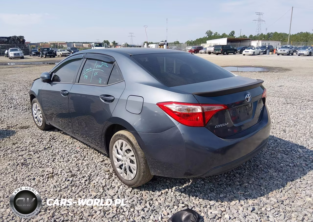 2019 Toyota Corolla Le VIN:5YFBURHE9KP873594 - 3