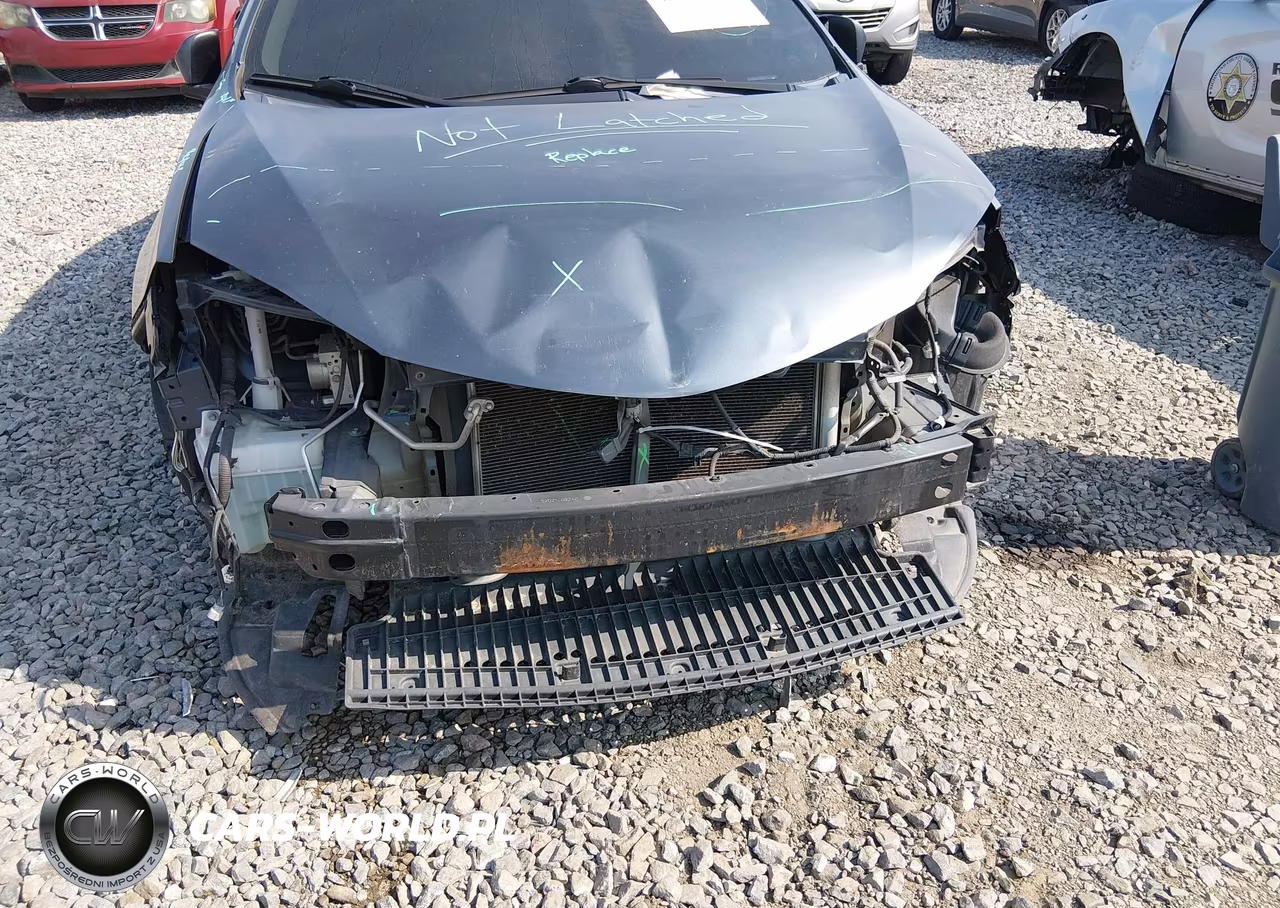 2019 Toyota Corolla Le VIN:5YFBURHE9KP873594 - 6