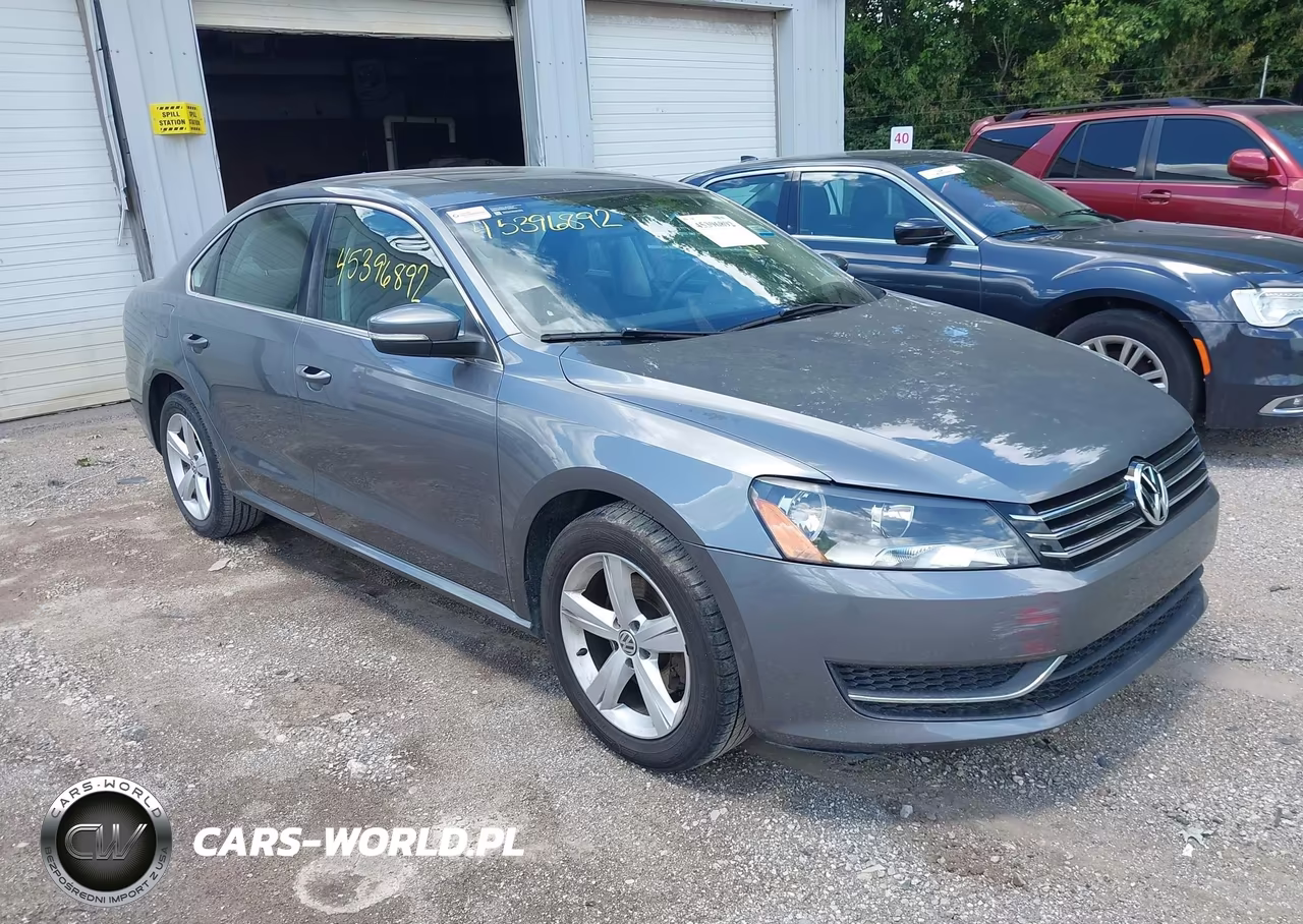 2013 Volkswagen Passat 2.5L Se – zdjęcie 1 z 12