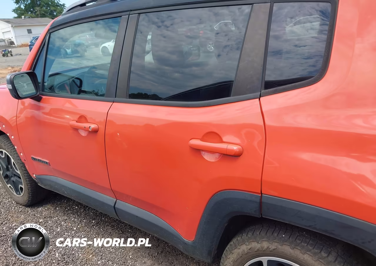 2015 Jeep Renegade Trailhawk VIN:ZACCJBCT4FPC25388 - 14