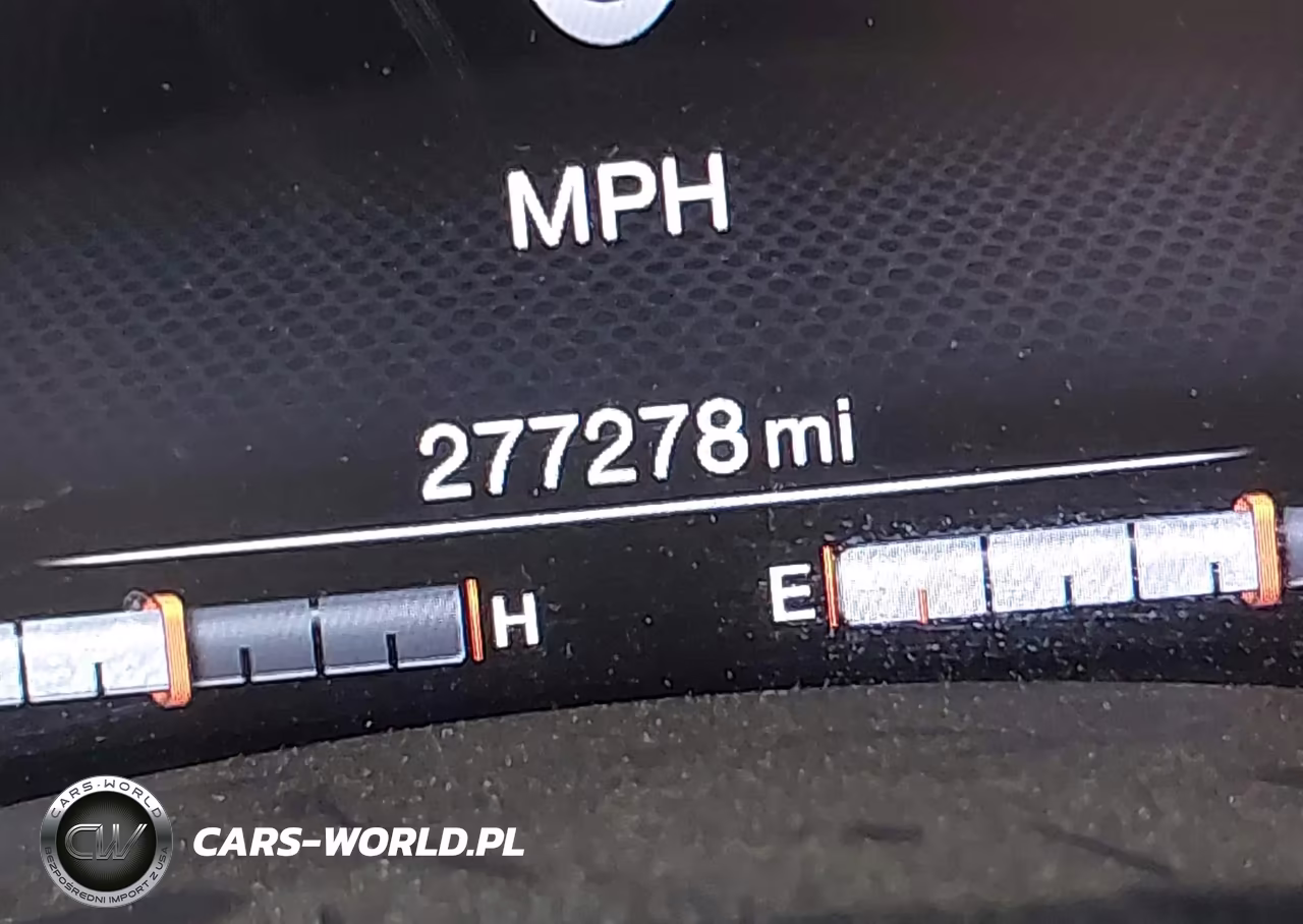2015 Jeep Renegade Trailhawk VIN:ZACCJBCT4FPC25388 - 15