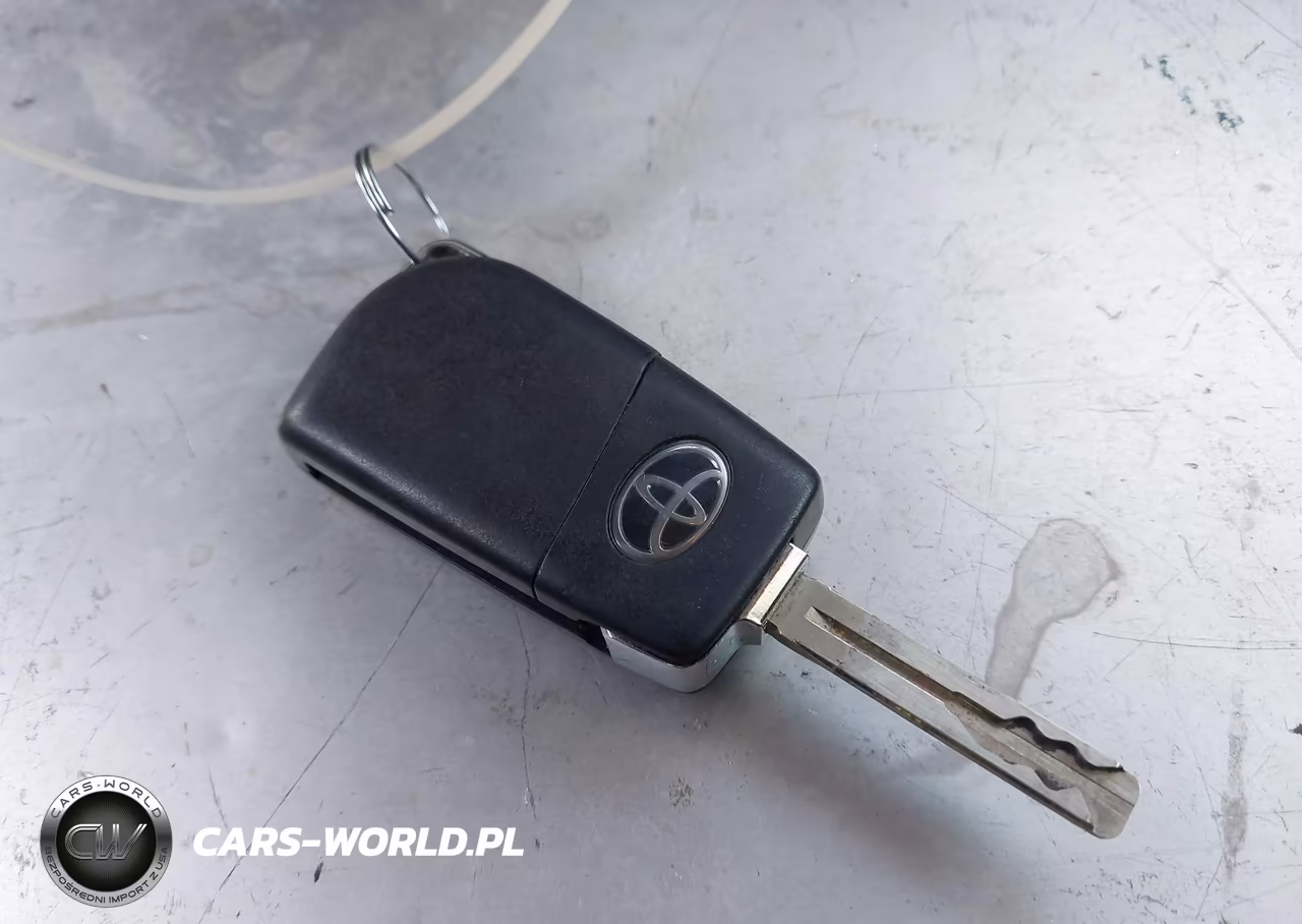 2017 Toyota Corolla Im VIN:JTNKARJE2HJ541783 - 11