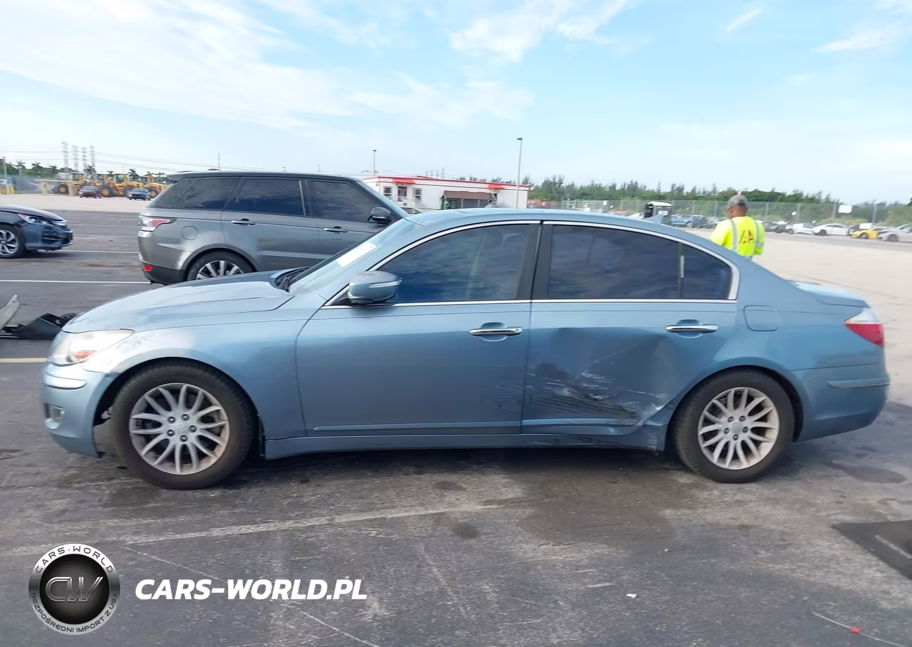 2010 Hyundai Genesis 3.8 VIN:KMHGC4DE4AU101177 - 14