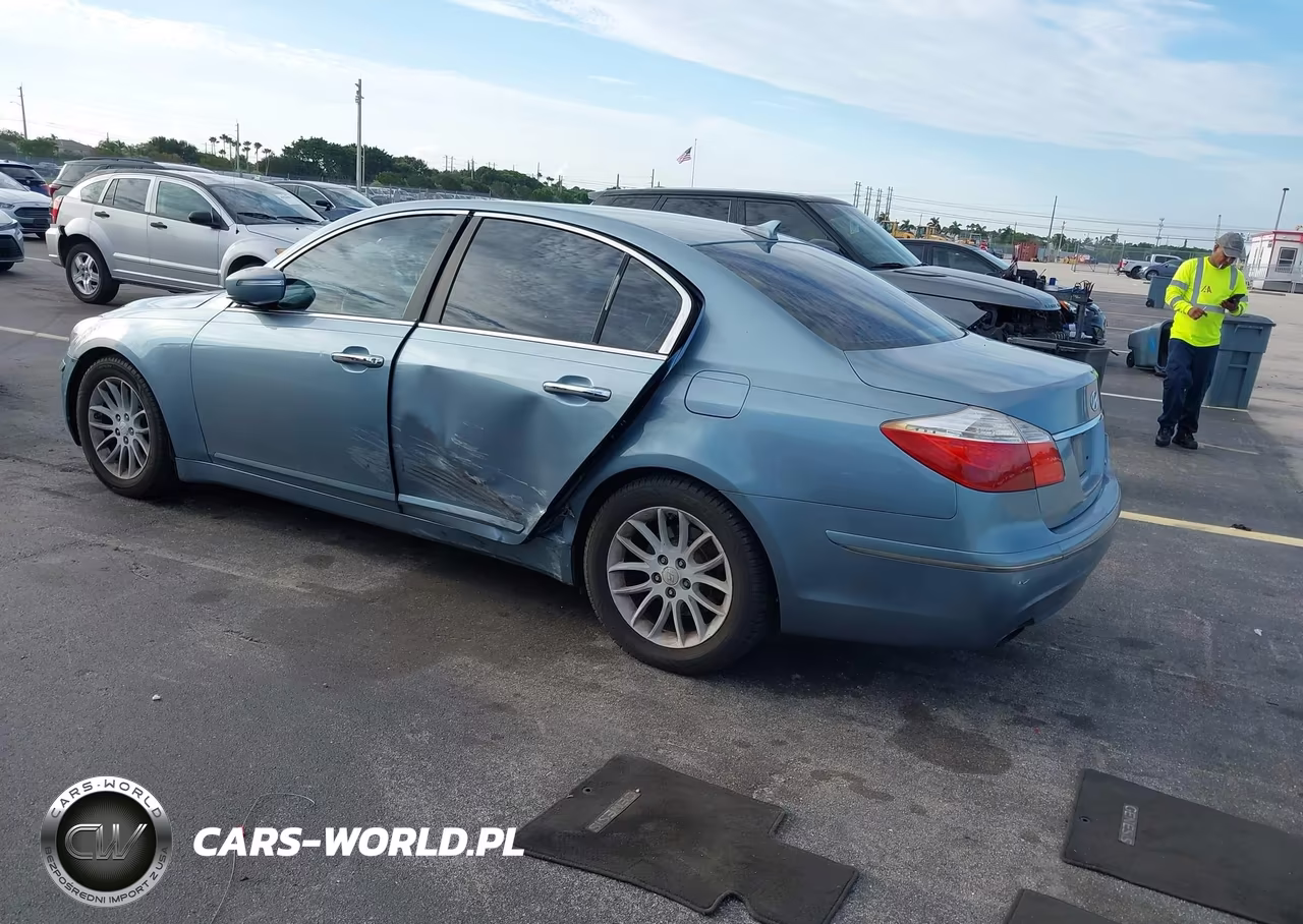 2010 Hyundai Genesis 3.8 VIN:KMHGC4DE4AU101177 - 3