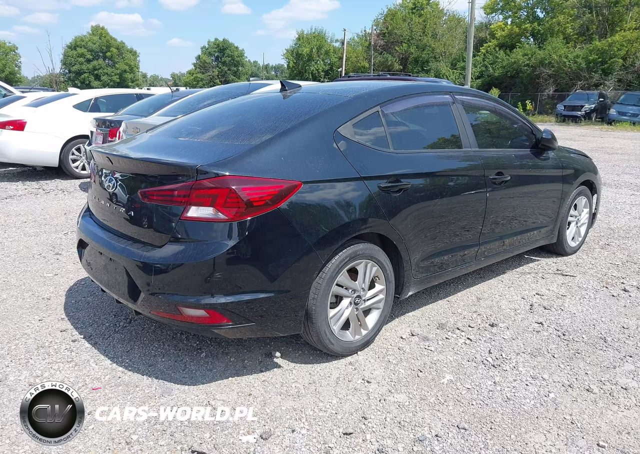 2019 Hyundai Elantra Sel VIN:KMHD84LF4KU783851 - 4