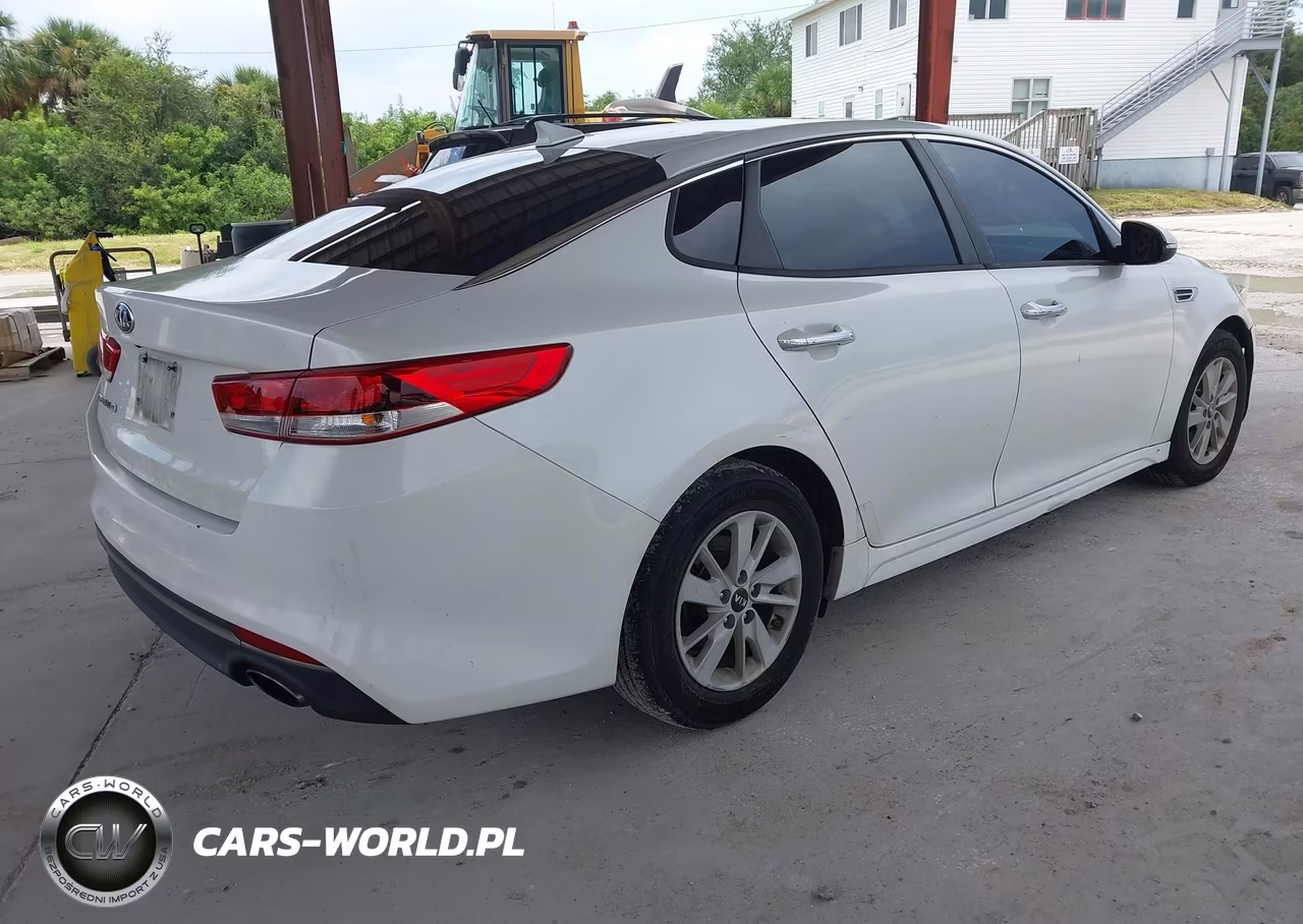 2016 Kia Optima Lx VIN:KNAGT4L35G5098844 - 4
