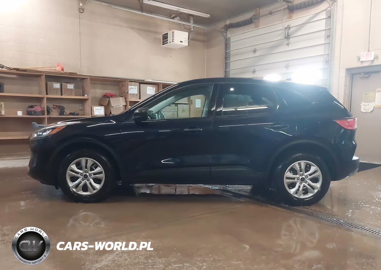 2021 Ford Escape S VIN:1FMCU9F63MUA61998 - 16