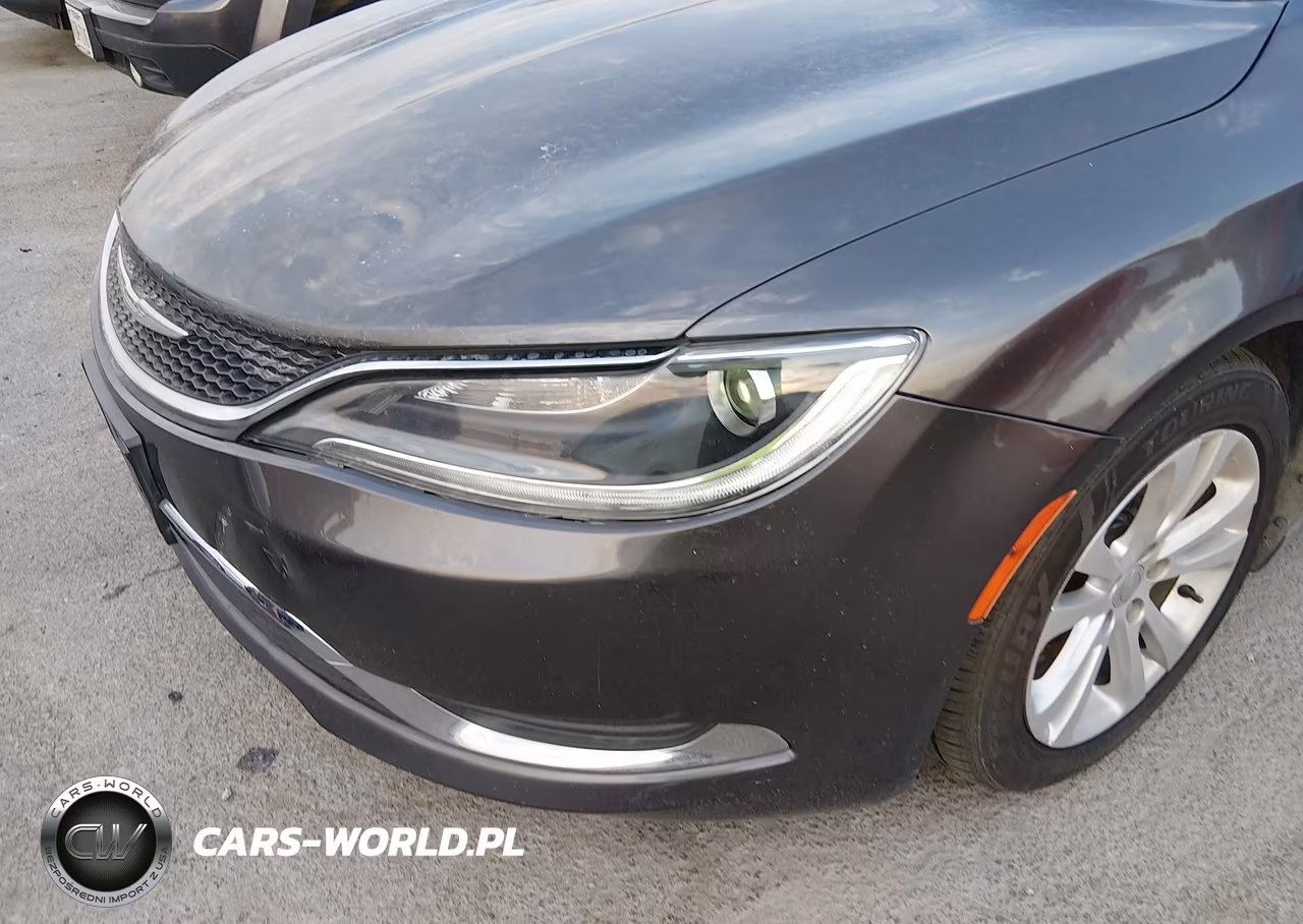 2015 Chrysler 200 Limited VIN:1C3CCCAB8FN661880 - 6