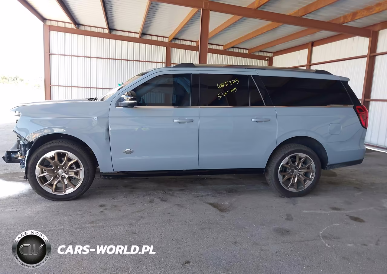 2025 Ford Expedition King Ranch Max VIN:1FMJK1P81SEA64209 - 14