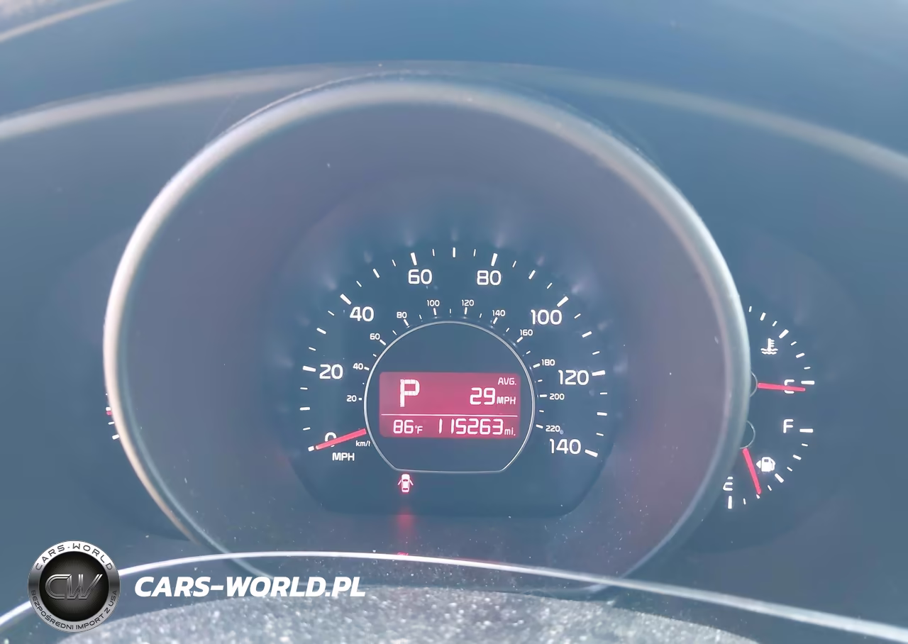 2016 Kia Soul + VIN:KNDJP3A51G7869428 - 15