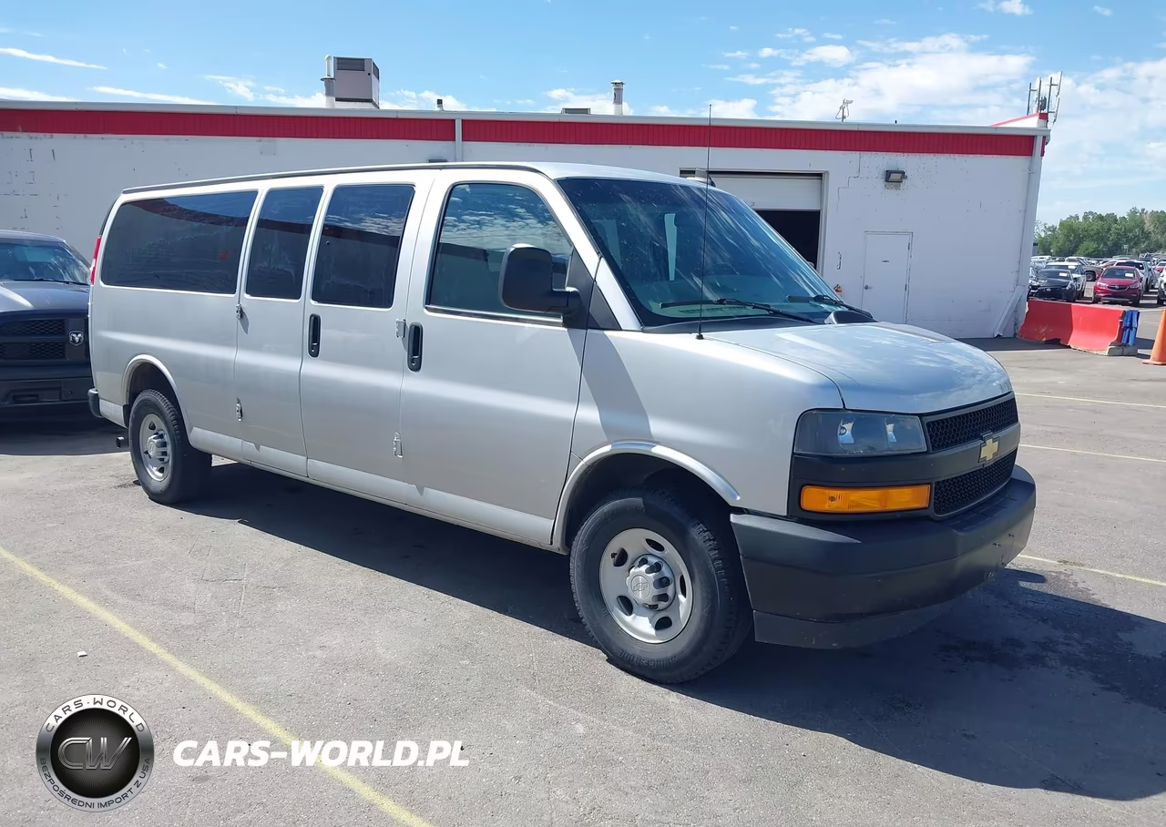 2019 Chevrolet Express 3500 Ls VIN:1GAZGNFG4K1292133 - 1