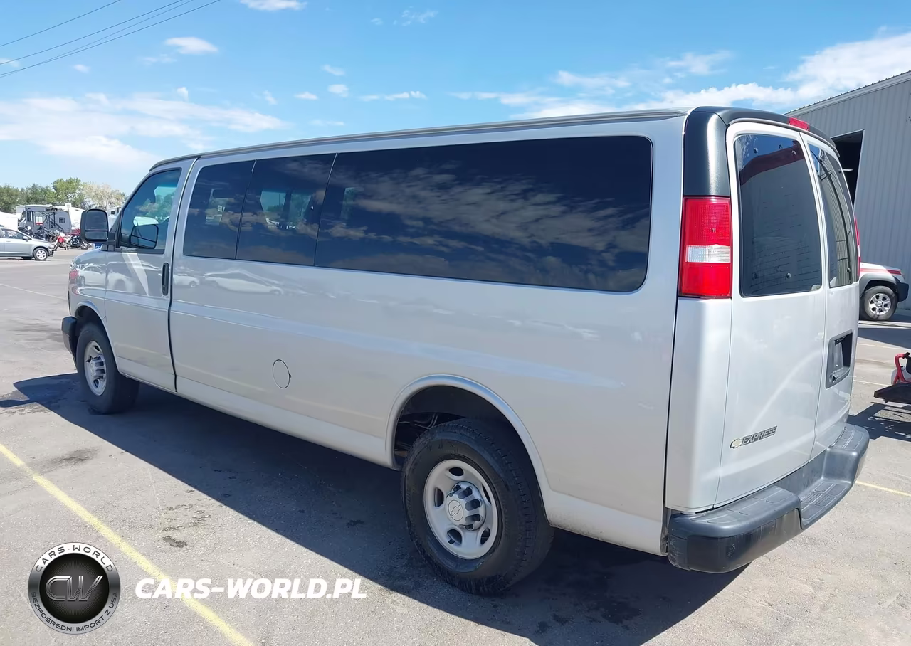 2019 Chevrolet Express 3500 Ls VIN:1GAZGNFG4K1292133 - 3