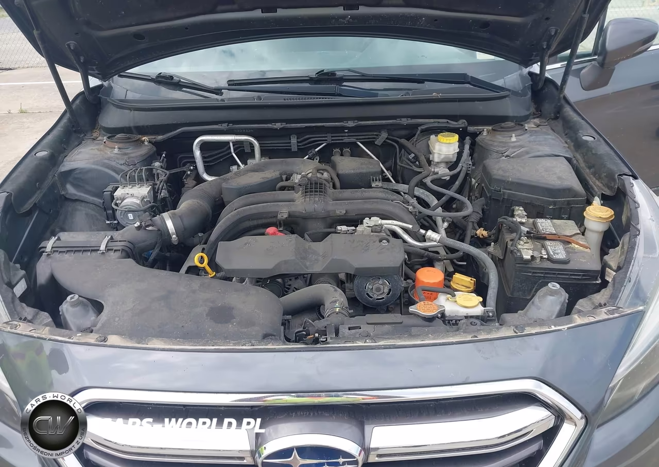 2019 Subaru Outback 2.5I Premium VIN:4S4BSAFC5K3350652 - 10