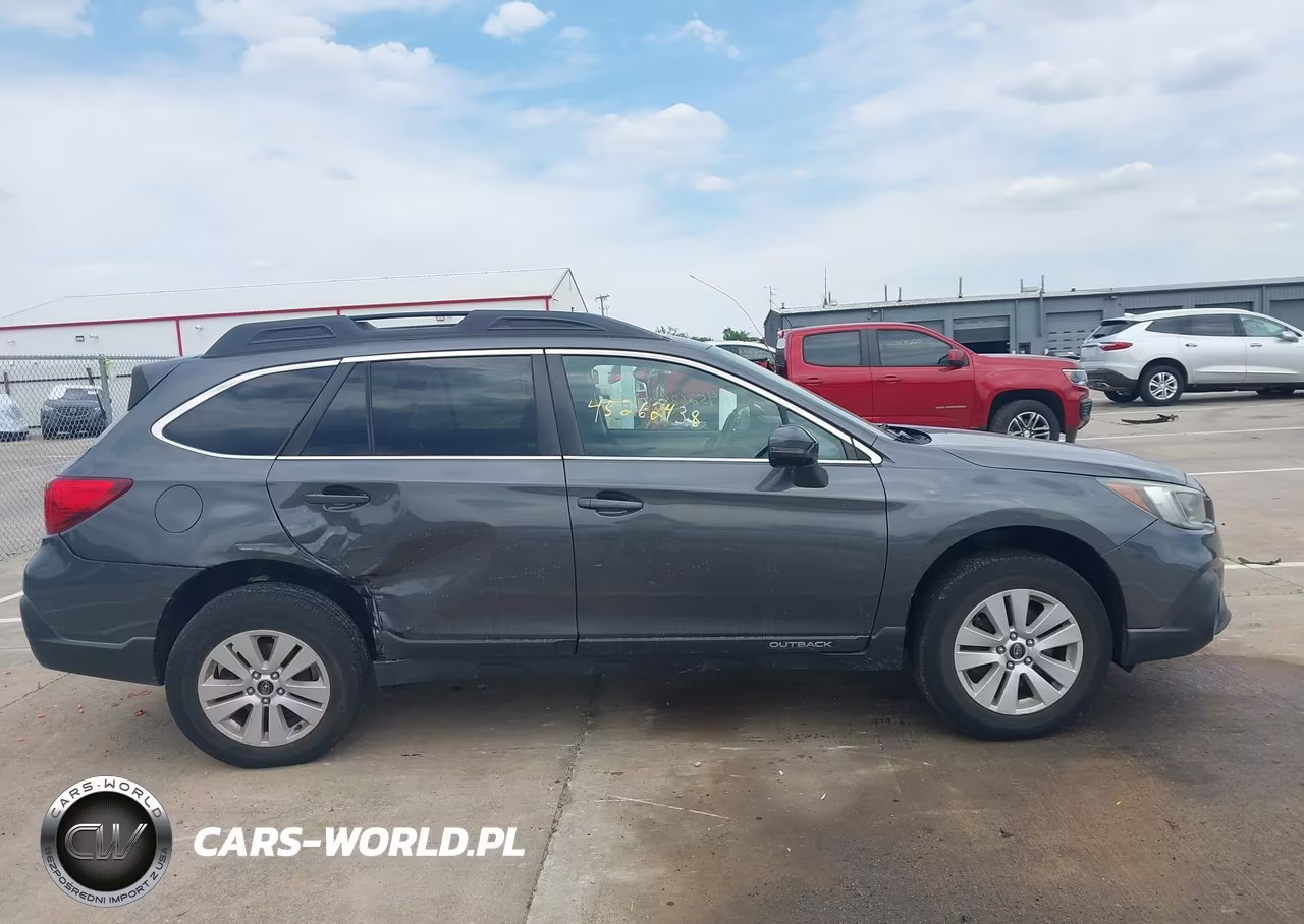 2019 Subaru Outback 2.5I Premium VIN:4S4BSAFC5K3350652 - 13