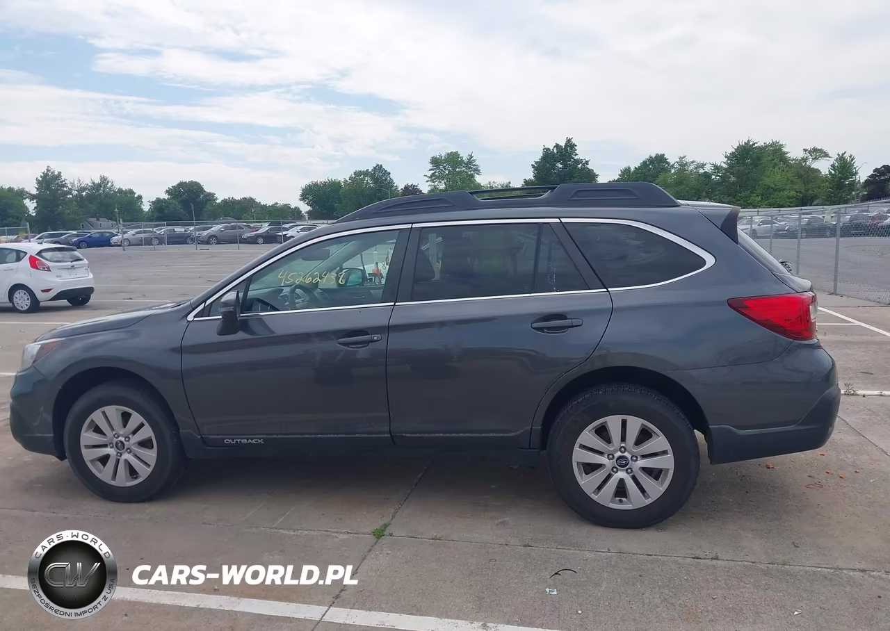 2019 Subaru Outback 2.5I Premium VIN:4S4BSAFC5K3350652 - 14