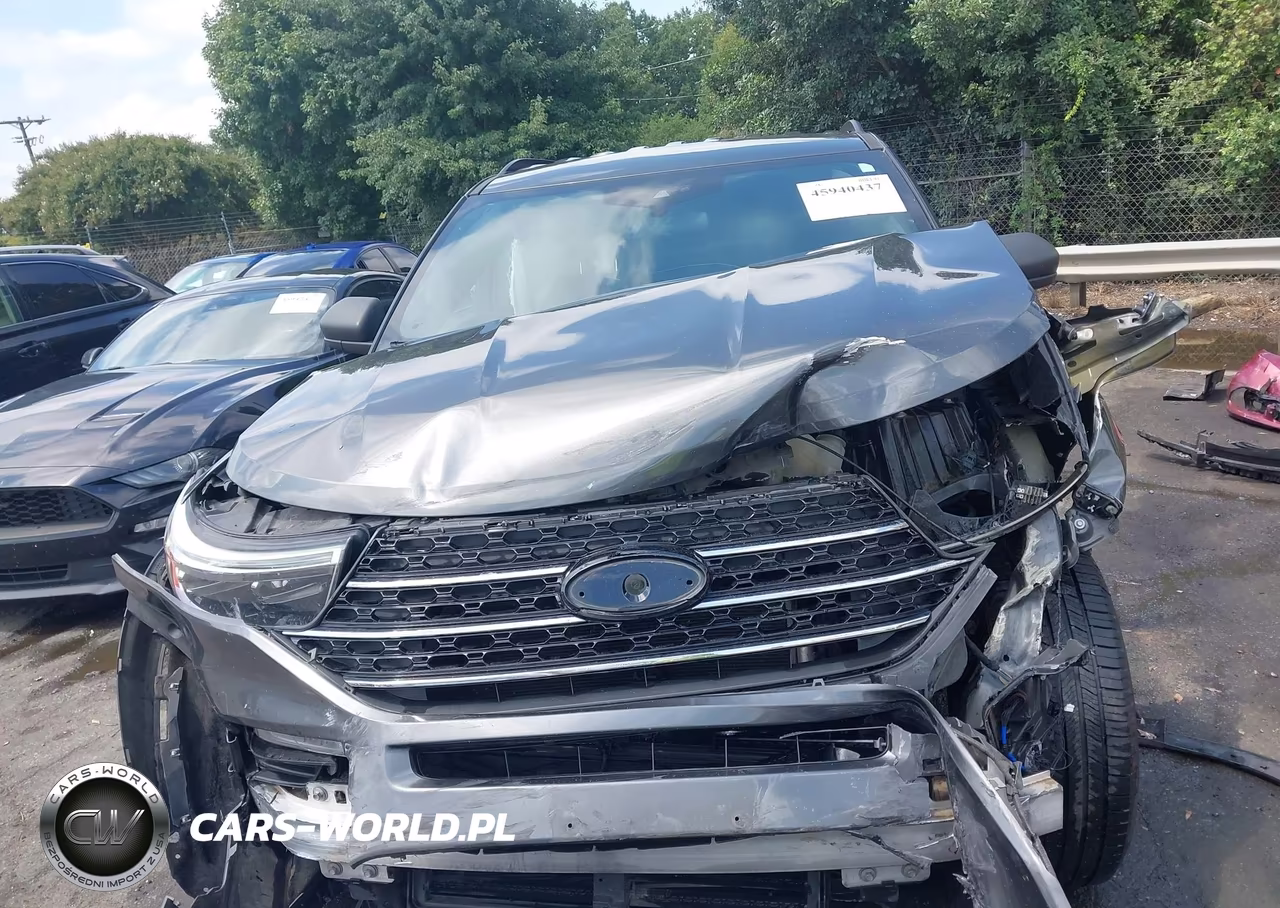 2020 Ford Explorer Xlt VIN:1FMSK7DH7LGB46009 - 12