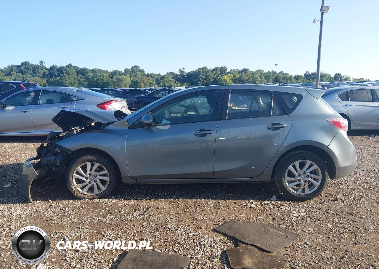 2012 Mazda Mazda3 I Touring VIN:JM1BL1L84C1538240 - 14