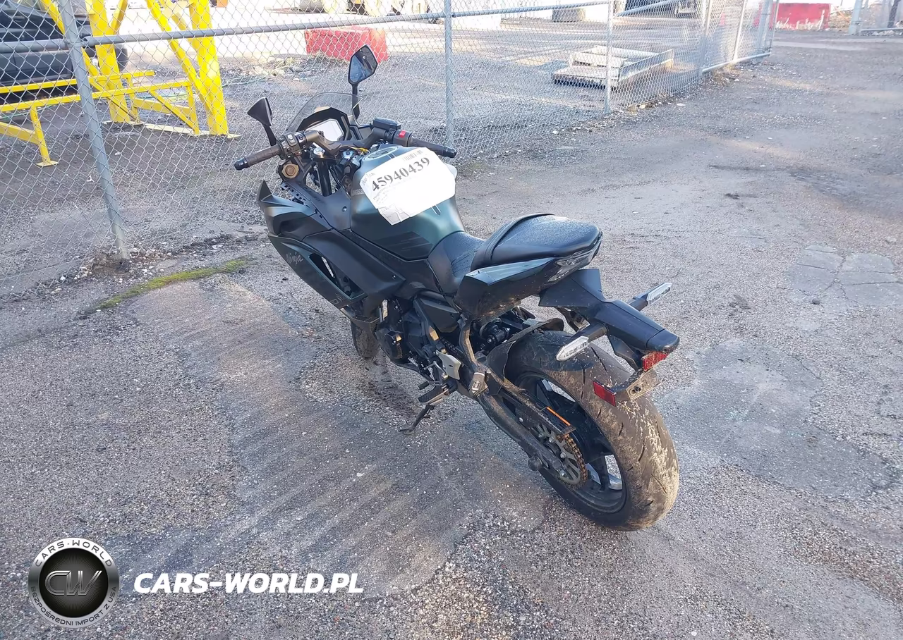2025 Kawasaki Ex650 P VIN:ML5EXEP19SDAG6435 - 3
