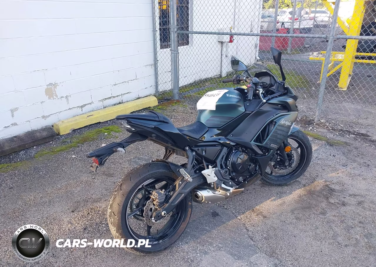 2025 Kawasaki Ex650 P VIN:ML5EXEP19SDAG6435 - 4