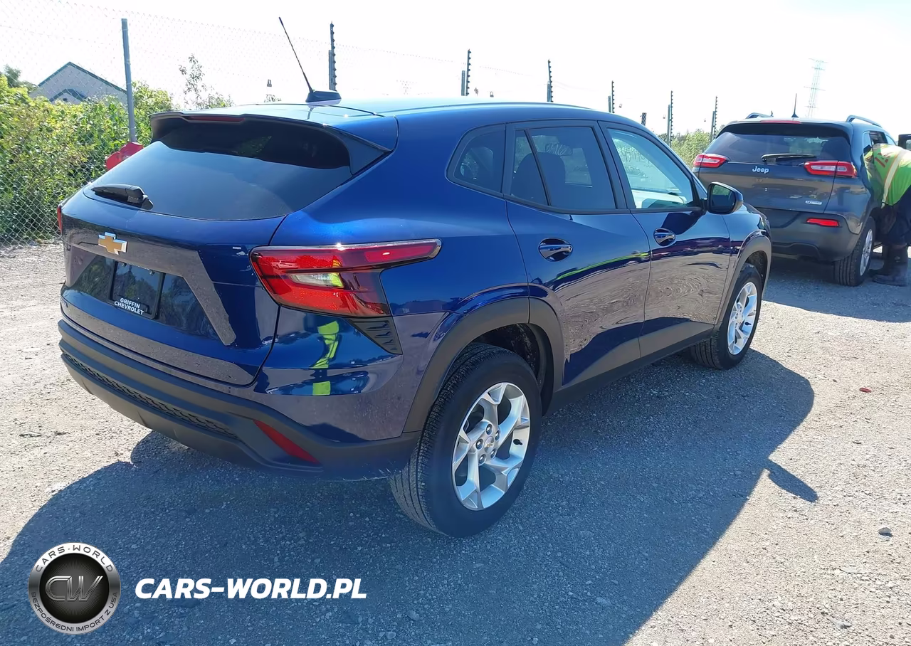 2024 Chevrolet Trax Fwd Sp VIN:KL77LFE20RC093386 - 4