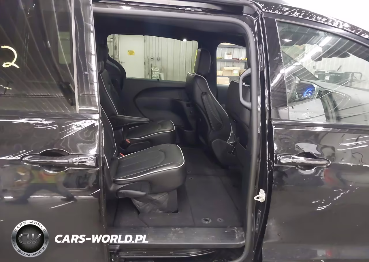2025 Chrysler Pacifica Limited Awd VIN:2C4RC3GG2SR607142 - 8