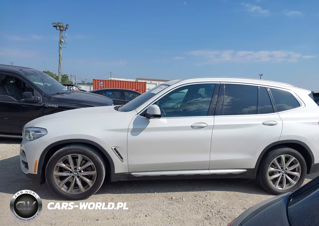 2018 BMW X3 xDrive30I VIN:5UXTR9C52JLD70690 - 14