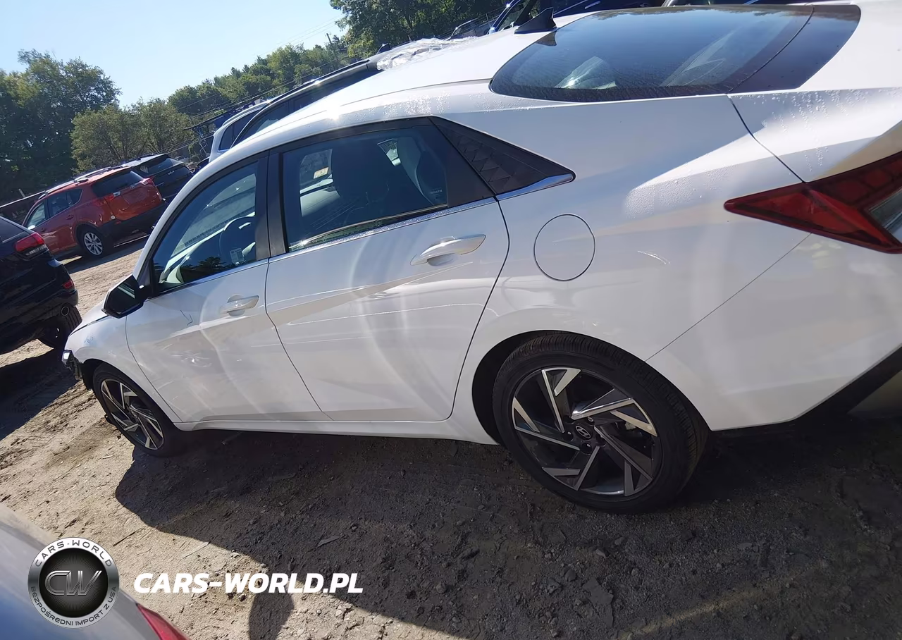 2025 Hyundai Elantra Hybrid Limited VIN:KMHLN4DJ1SU139571 - 13