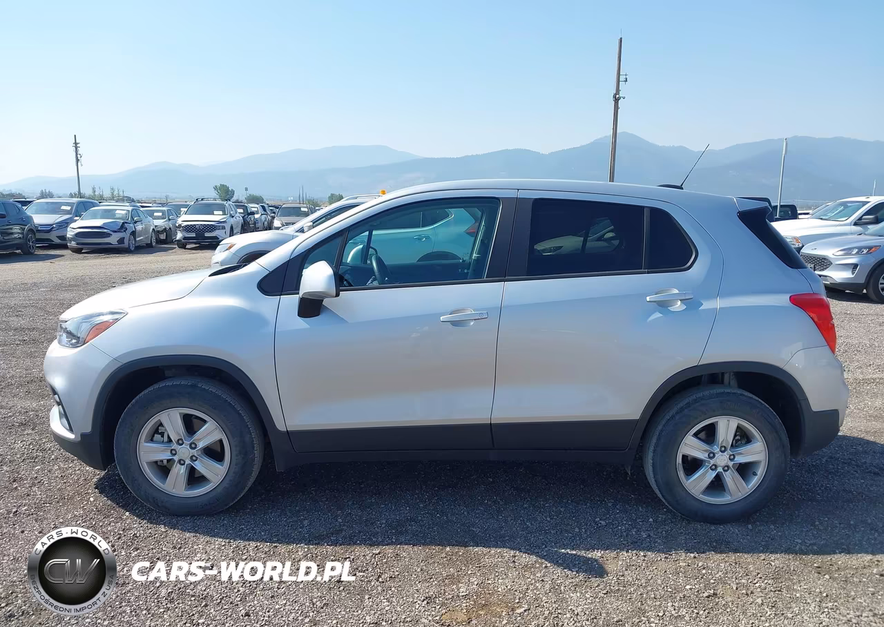 2017 Chevrolet Trax Ls VIN:3GNCJNSB7HL244708 - 16