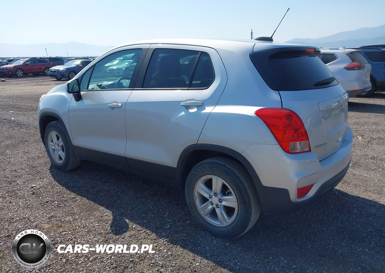 2017 Chevrolet Trax Ls VIN:3GNCJNSB7HL244708 - 3