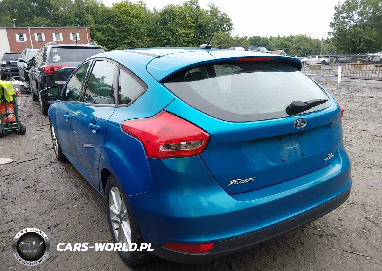 2016 Ford Focus Se VIN:1FADP3K2XGL331678 - 6