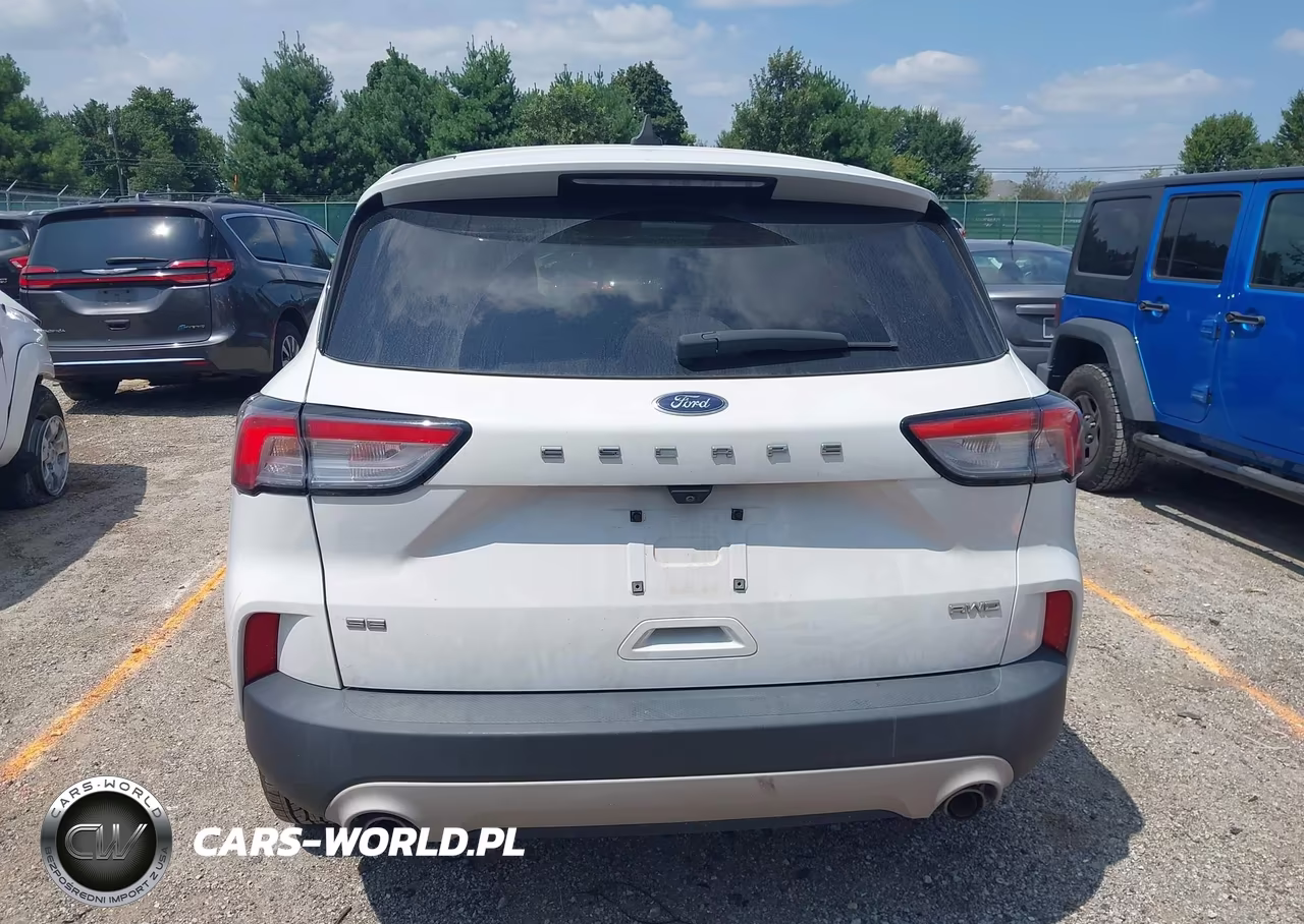 2021 Ford Escape Se VIN:1FMCU9G67MUA64272 - 17