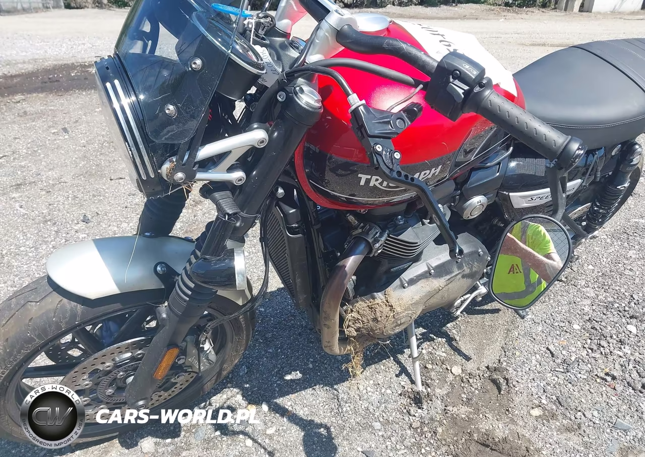2020 Triumph Motorcycle Speed Twin VIN:SMTD54HF5LTAD8412 - 14
