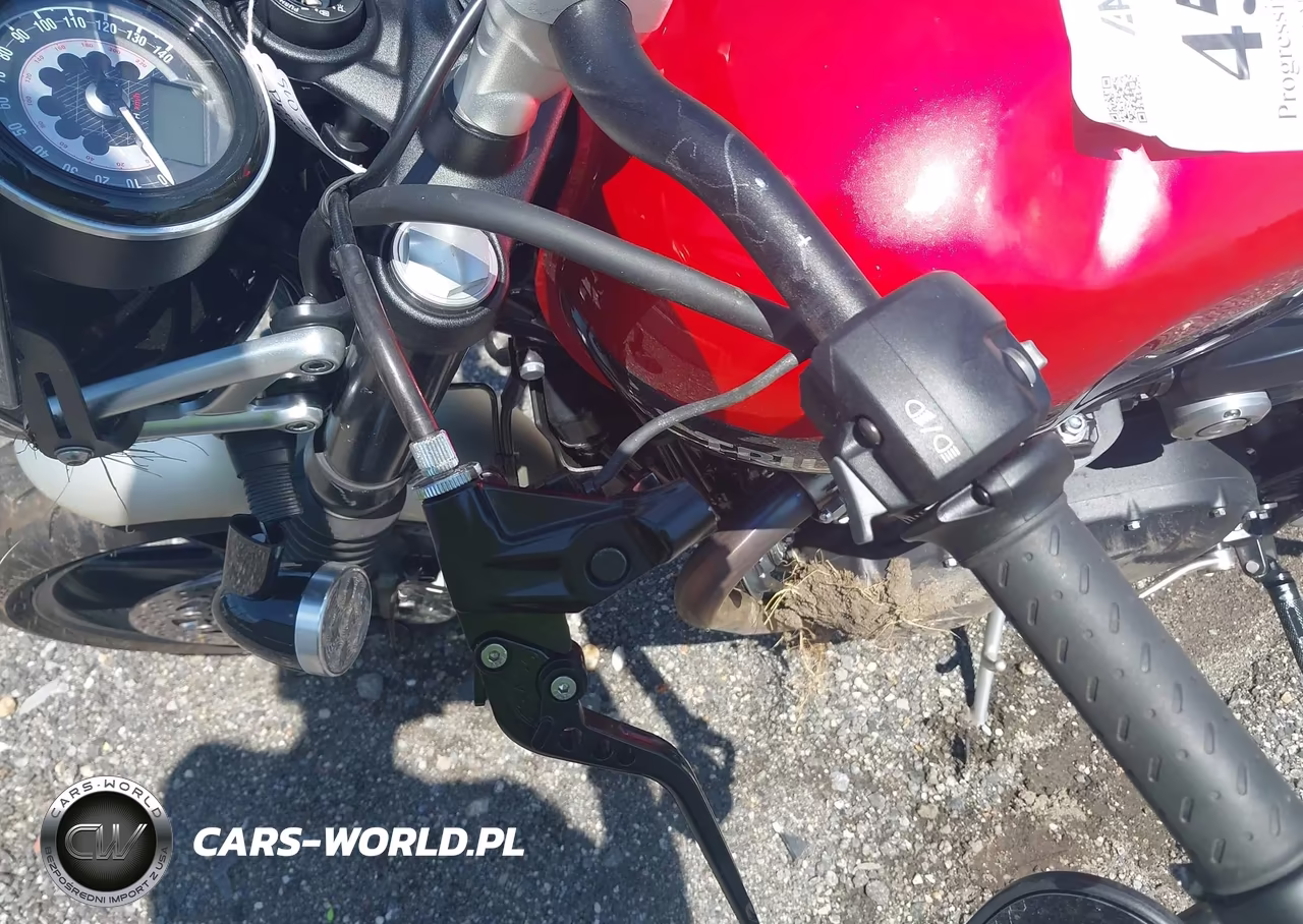 2020 Triumph Motorcycle Speed Twin VIN:SMTD54HF5LTAD8412 - 15