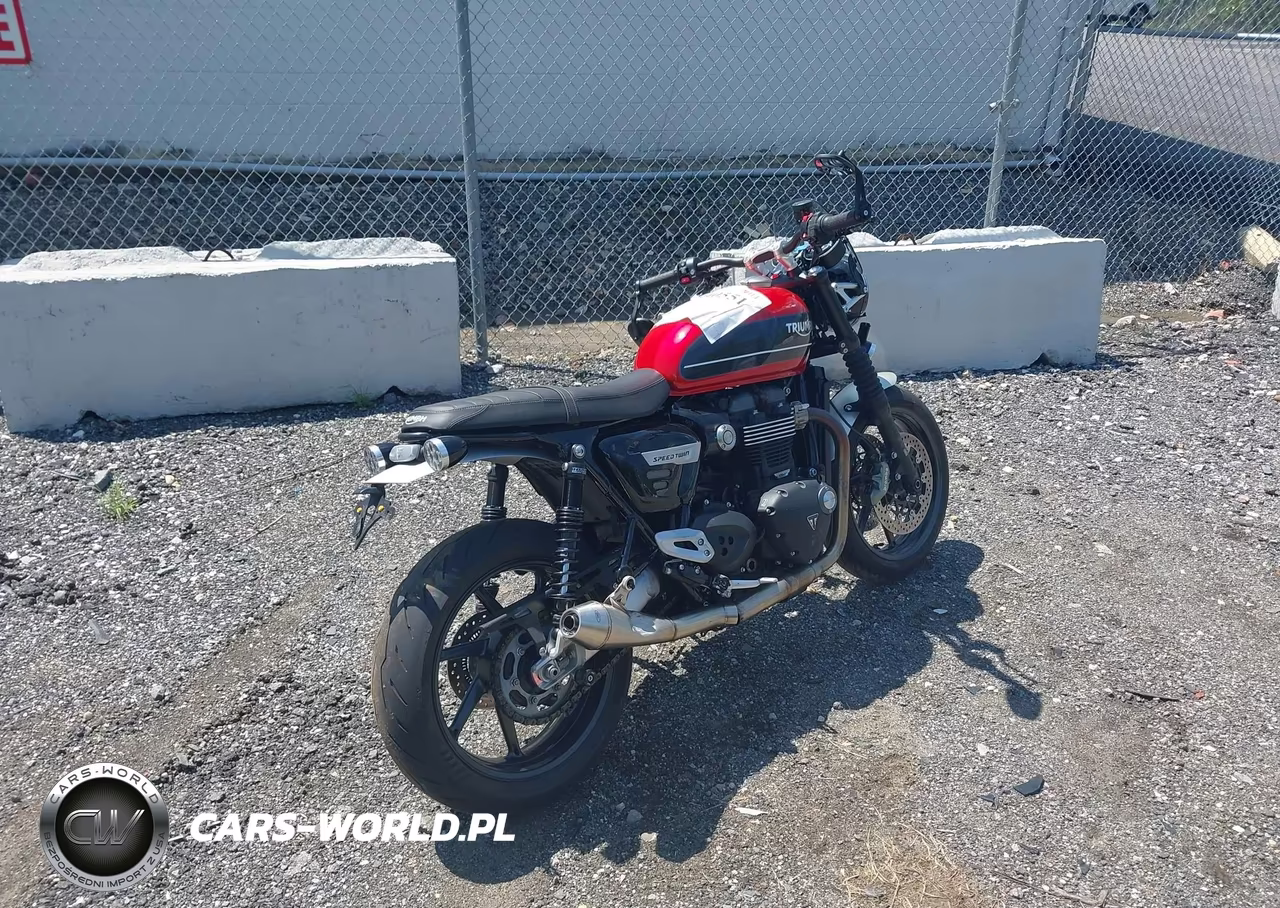 2020 Triumph Motorcycle Speed Twin VIN:SMTD54HF5LTAD8412 - 4