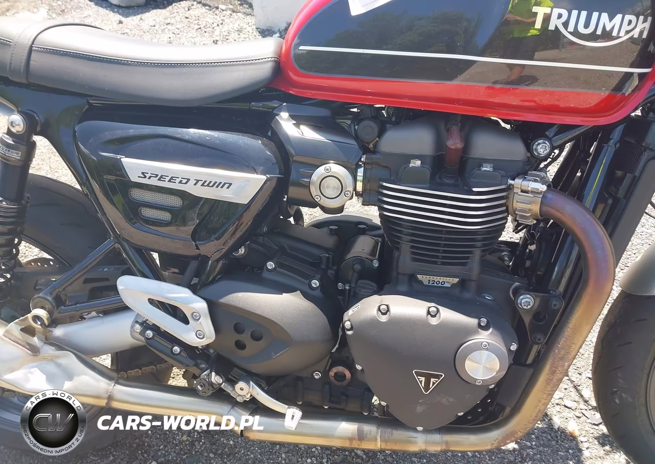 2020 Triumph Motorcycle Speed Twin VIN:SMTD54HF5LTAD8412 - 8