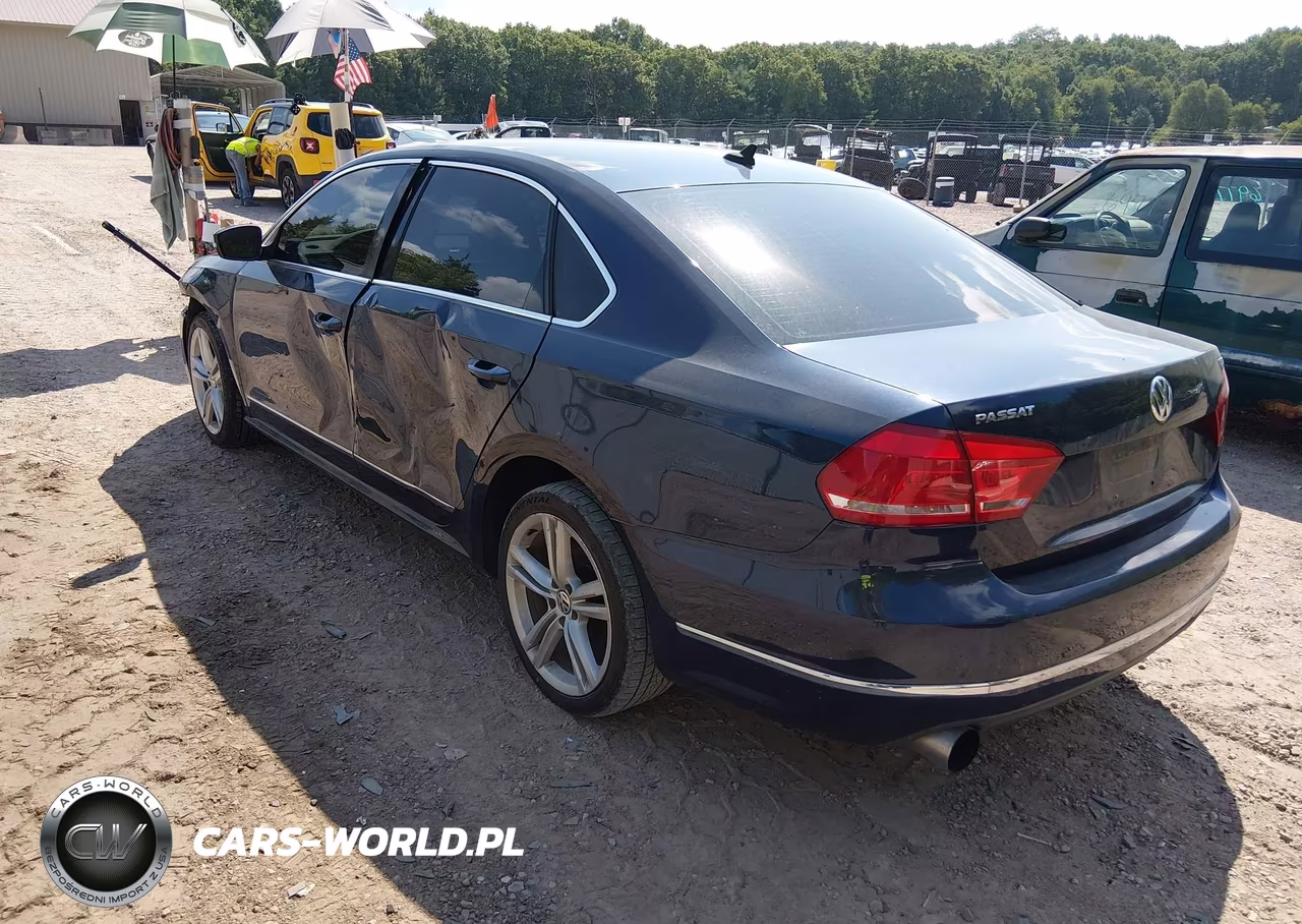 2013 Volkswagen Passat 2.0L Tdi Se VIN:1VWBN7A30DC081465 - 3