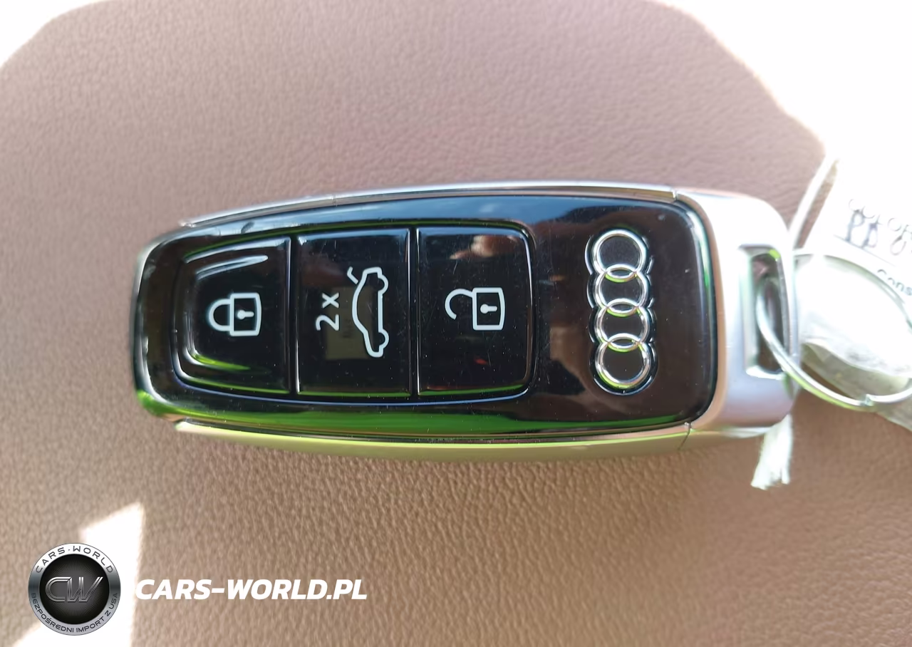 2023 Audi Q7 Premium Plus 45 Tfsi Quattro Tiptronic VIN:WA1LCBF78PD028937 - 11