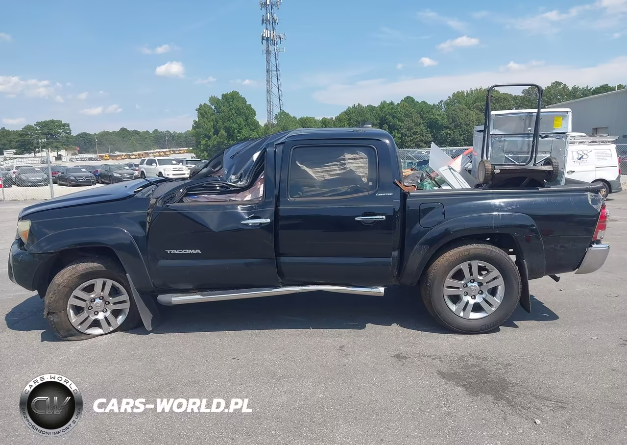 2013 Toyota Tacoma Prerunner V6 VIN:5TFJU4GN5DX033994 - 13