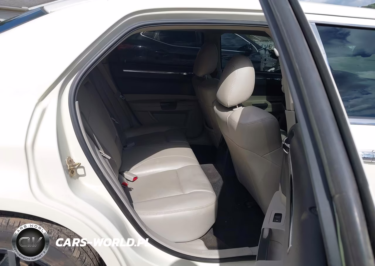 2006 Chrysler 300C VIN:2C3KA63H46H429306 - 8