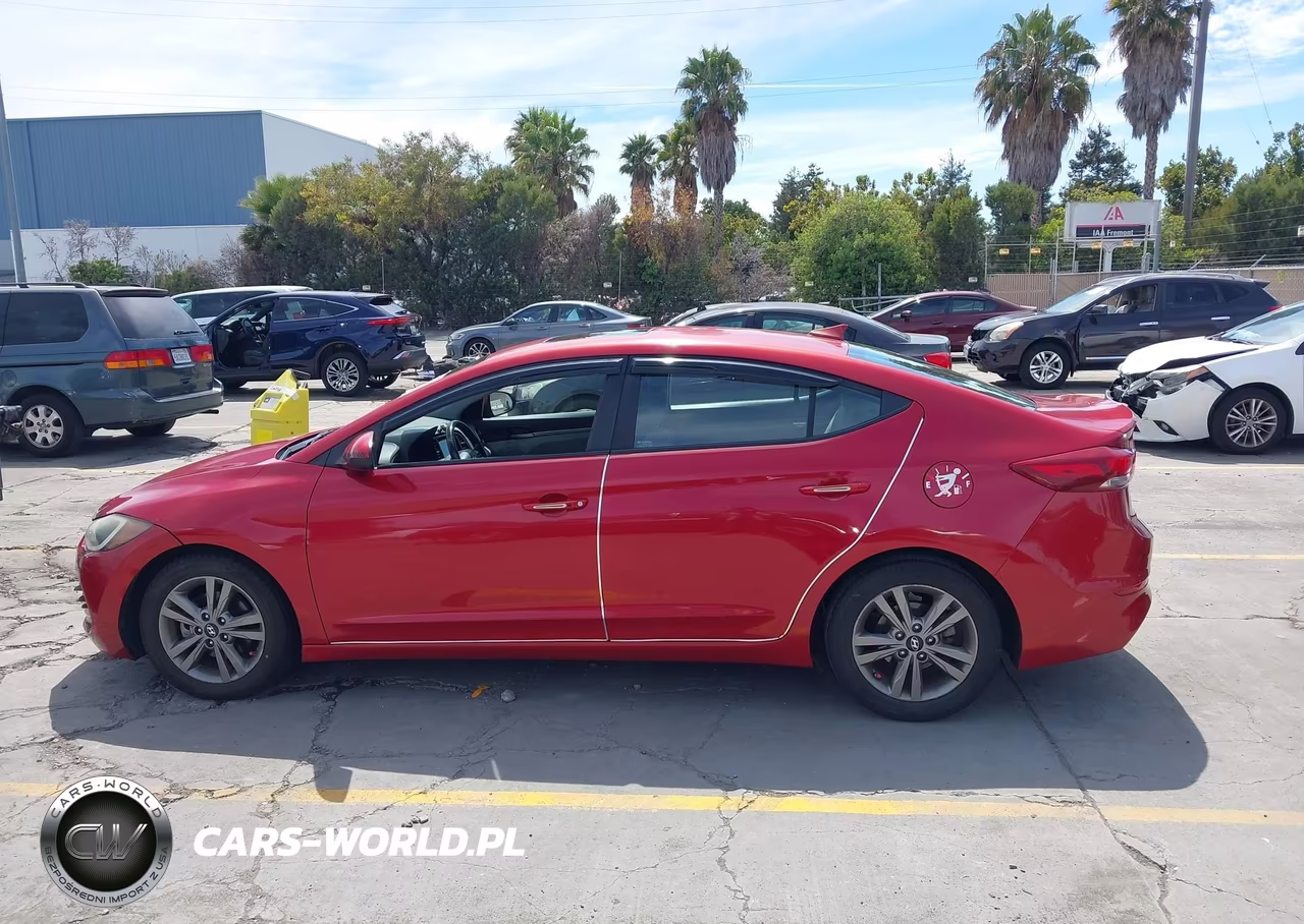2018 Hyundai Elantra Value Edition VIN:5NPD84LF7JH354121 - 14