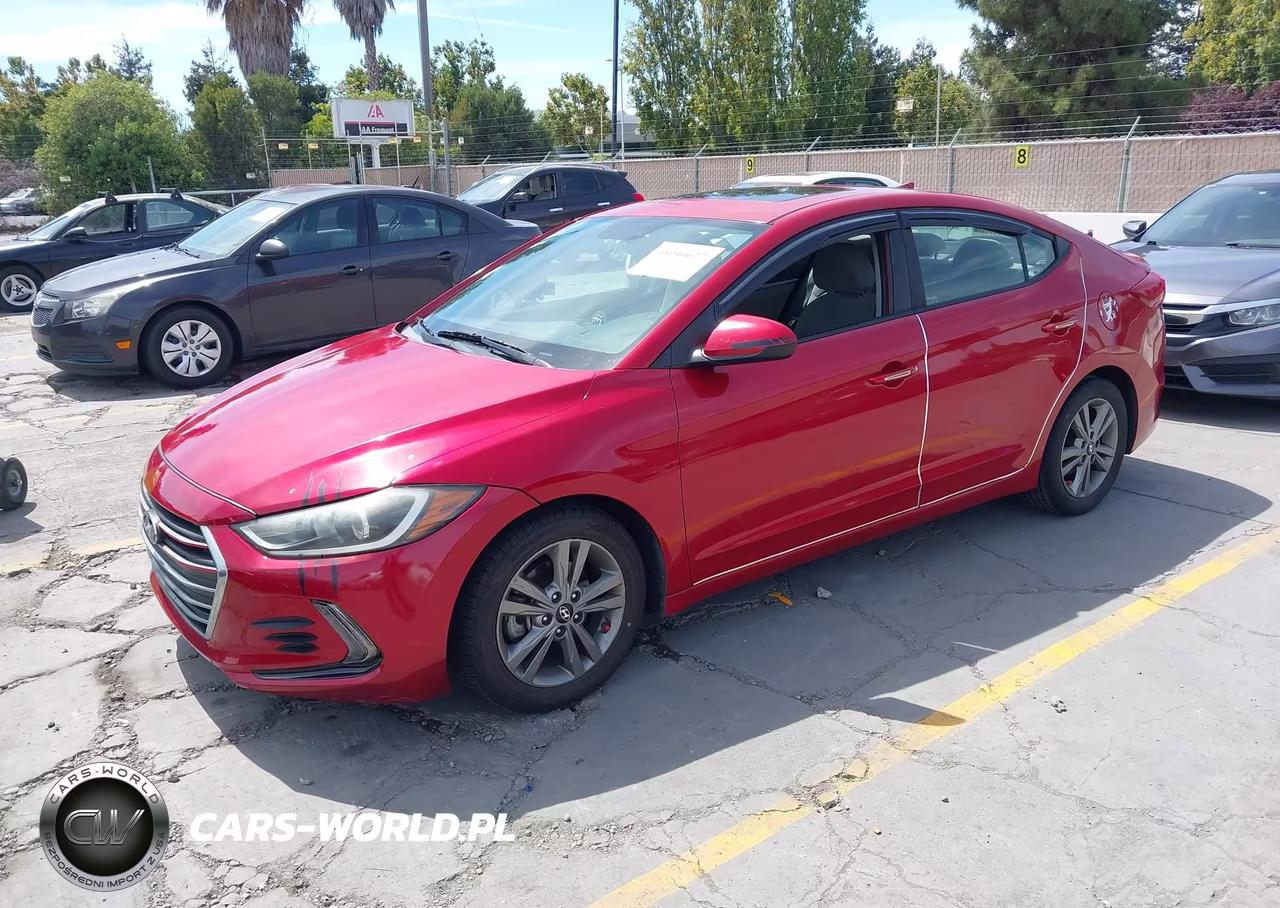 2018 Hyundai Elantra Value Edition VIN:5NPD84LF7JH354121 - 2