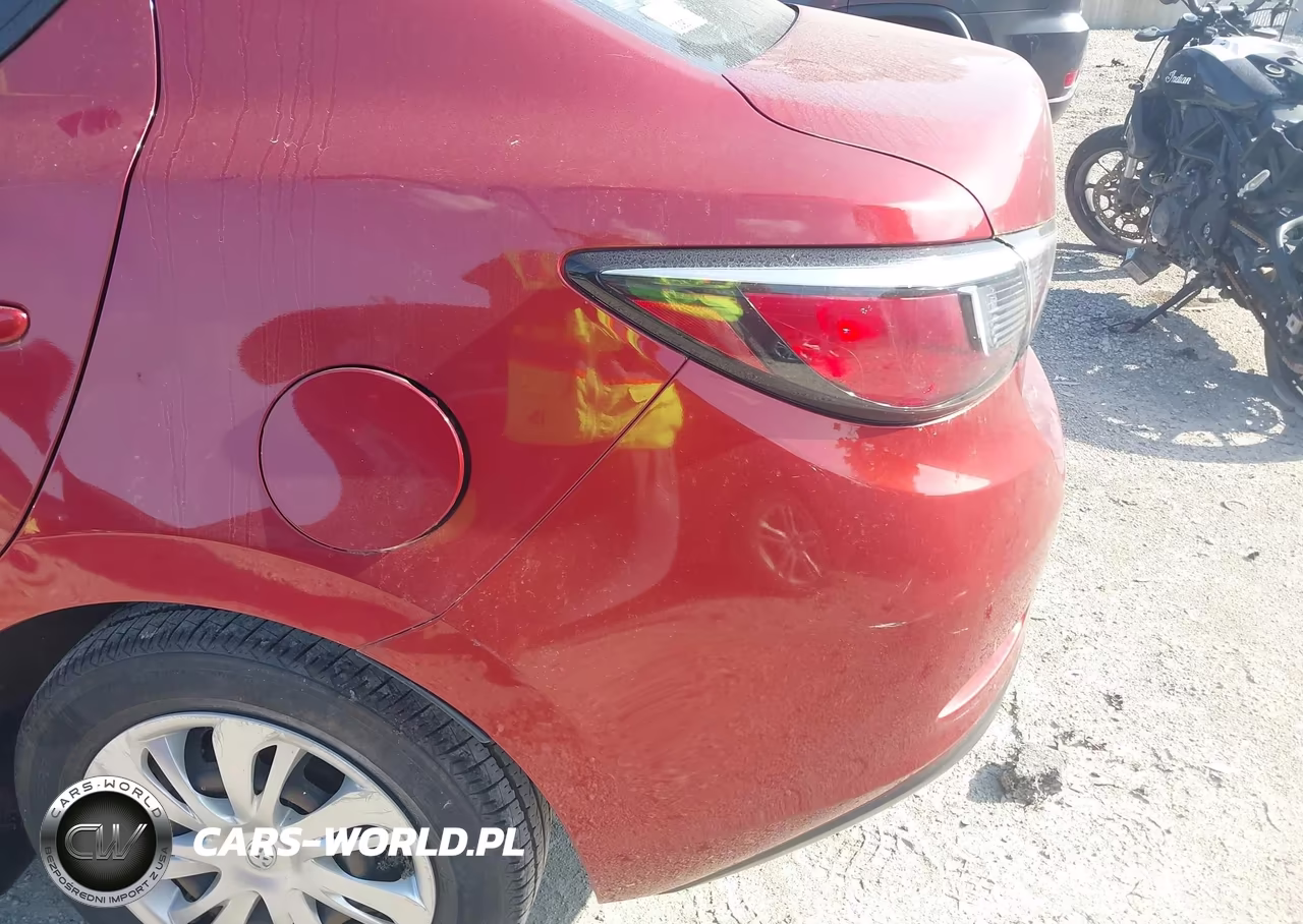 2019 Toyota Yaris L VIN:3MYDLBYV1KY520576 - 6