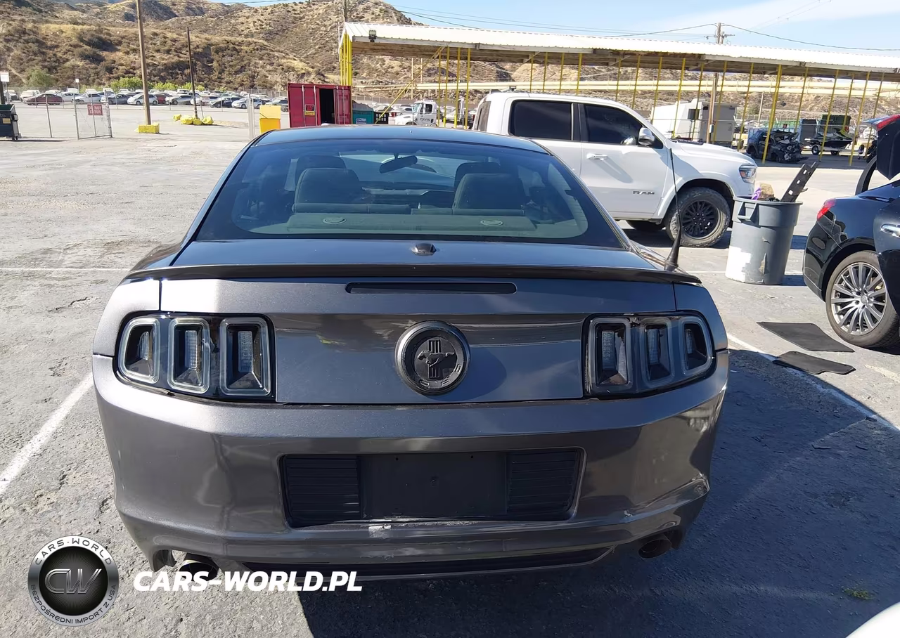 2014 Ford Mustang V6 VIN:1ZVBP8AMXE5333317 - 16