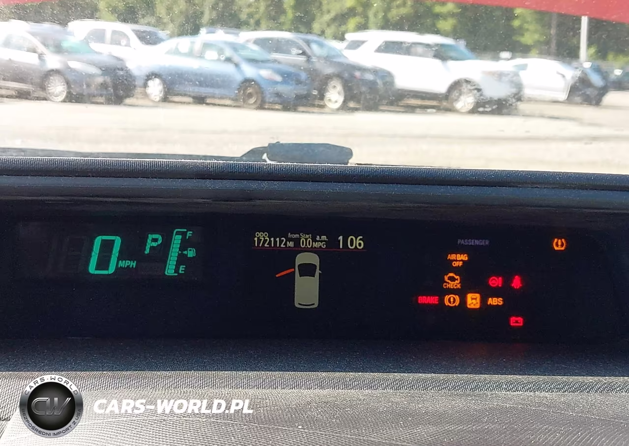 2012 Toyota Prius C One VIN:JTDKDTB37C1013901 - 7